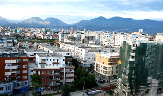 Zbardhet drafti: Si do funksionoje sigurimi i detyrueshem i banesave dhe sa paguhet